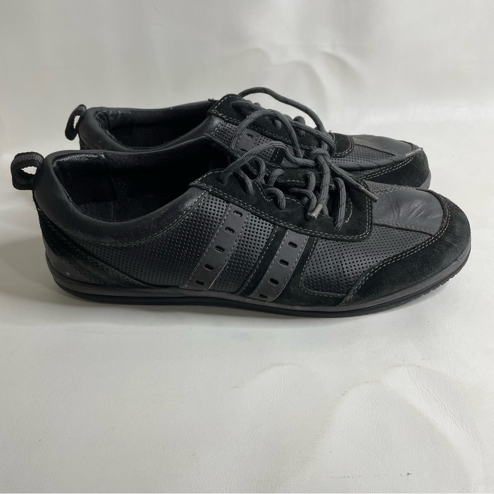 Vionic Sneakers Black Size 11 555 Lombardi TVM4089 Leather Laced Tied